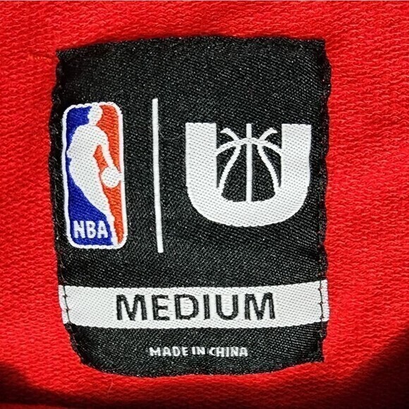 NBA UNK Retro Chicago Bulls Cropped Hoodie Red M - Picture 2 of 6